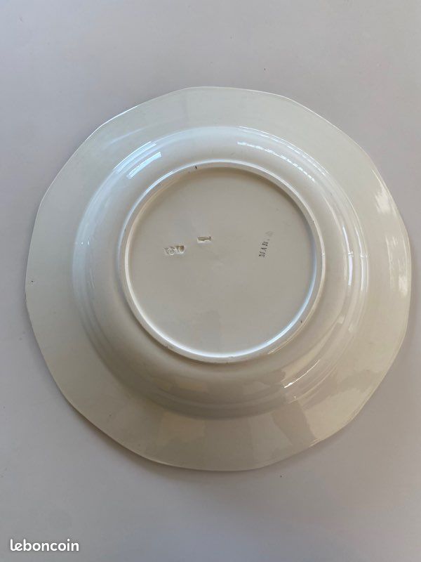 Plat ancien (image 3)