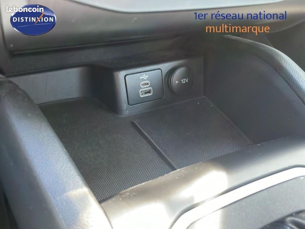 Ford Focus 1.0 EcoBoost 155 S&S mHEV Powershift ST-Line Style (image 25)