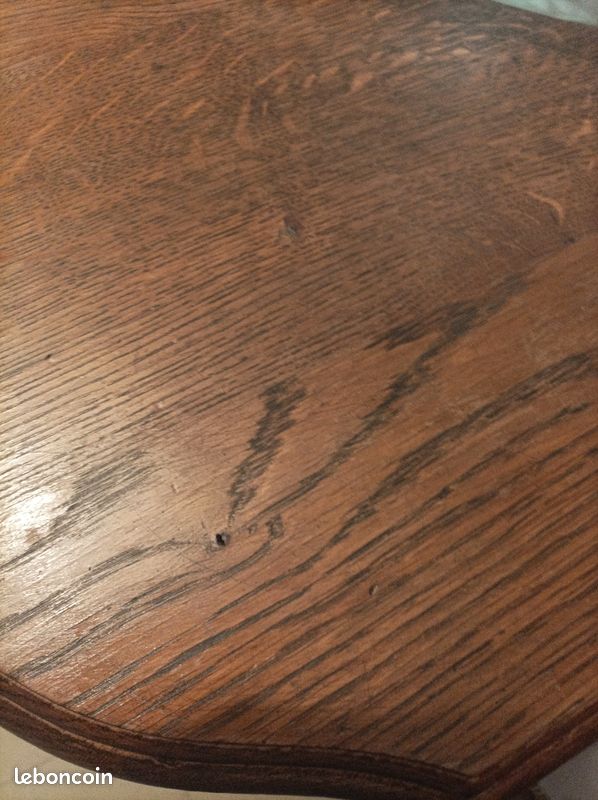 Vend table salle à manger en bois, deux rallonges 6 chaises bon état 150 le bien est à retirer par vos soins (image 2)