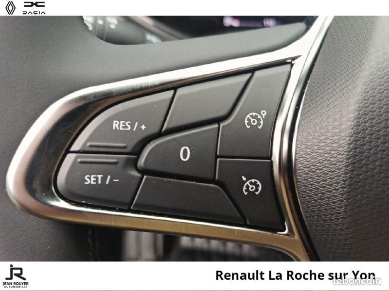 Renault Clio 1.6 E-Tech 145ch full hybrid Techno - 25b (image 19)
