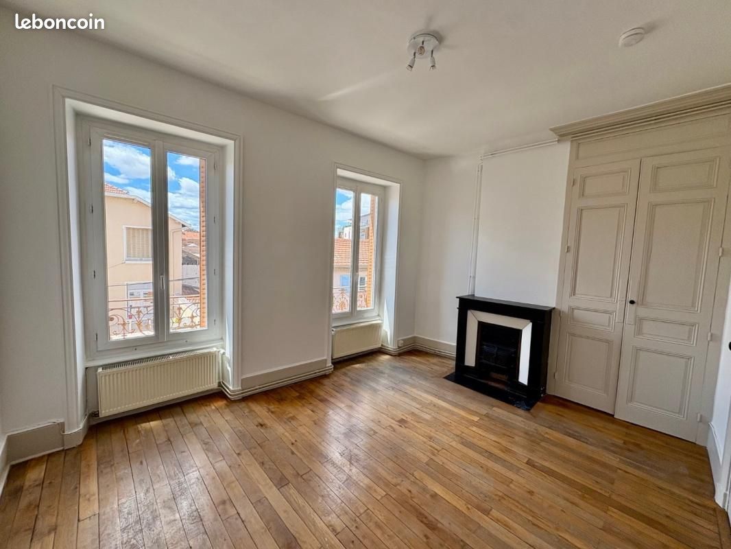 Appartement 3 pièces 60 m² · à Roanne · 60 m² · 495 €