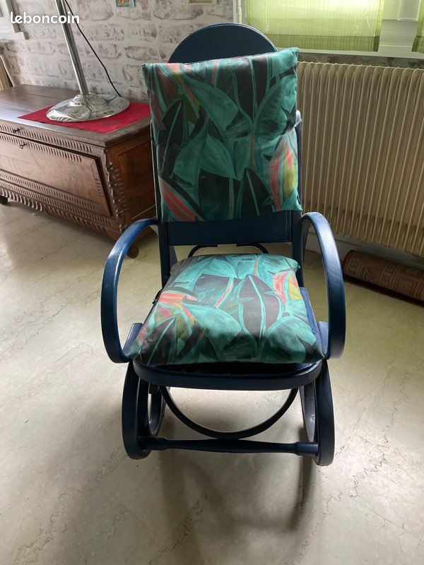 Rocking-chair bois tourné (image 1)