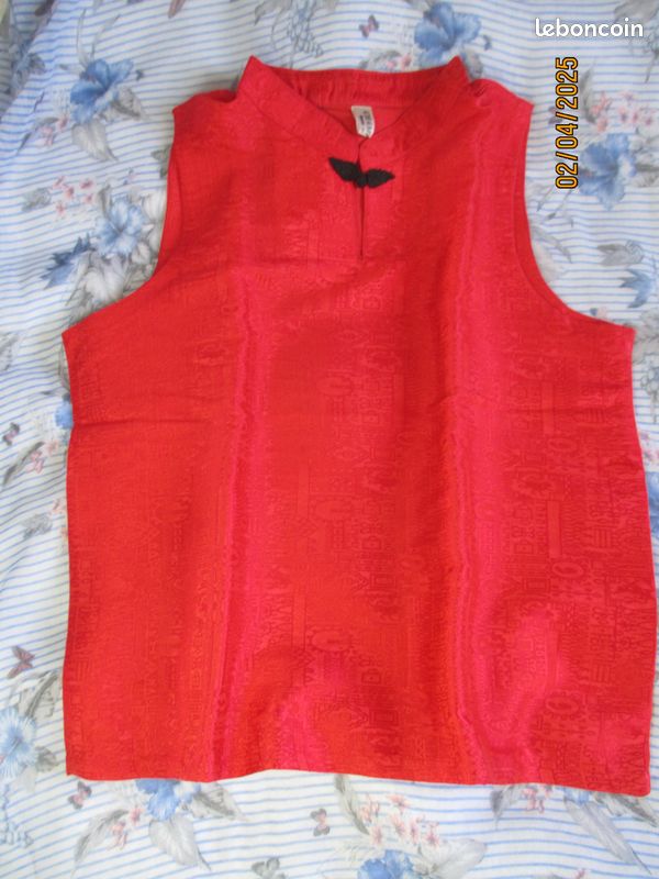 TRES JOLI HAUT d'ETE FEMME EN SOIE ROUGE T.40/L NEUF (image 3)