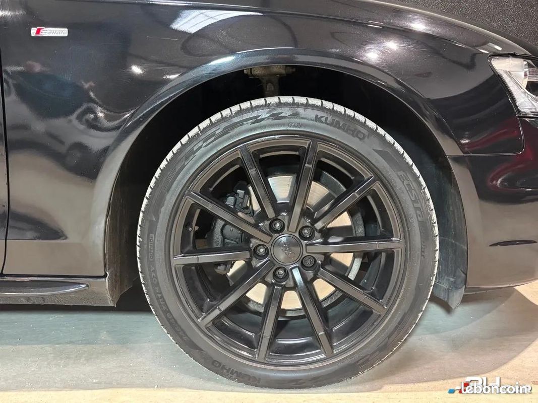 Audi A4 2.0 TDI 145 S-LINE (image 28)