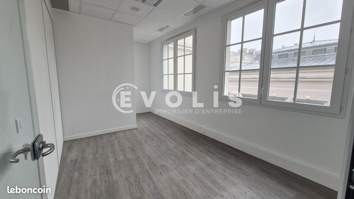 Bureaux 135 m² (image 10)