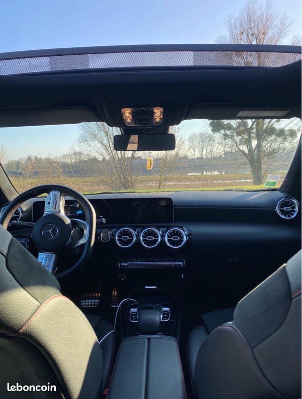 Mercedes-Benz Classe A 180d - Pack AMG - Toit panoramique - Pack LED - Boîte automatique (image 3)