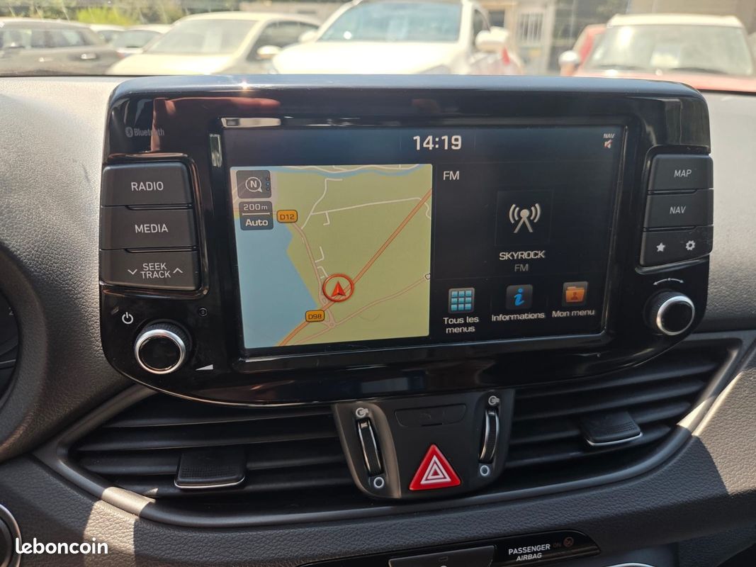 HYUNDAI i30 1.0 T-GDi 120 BVM6 Intuitive (image 10)