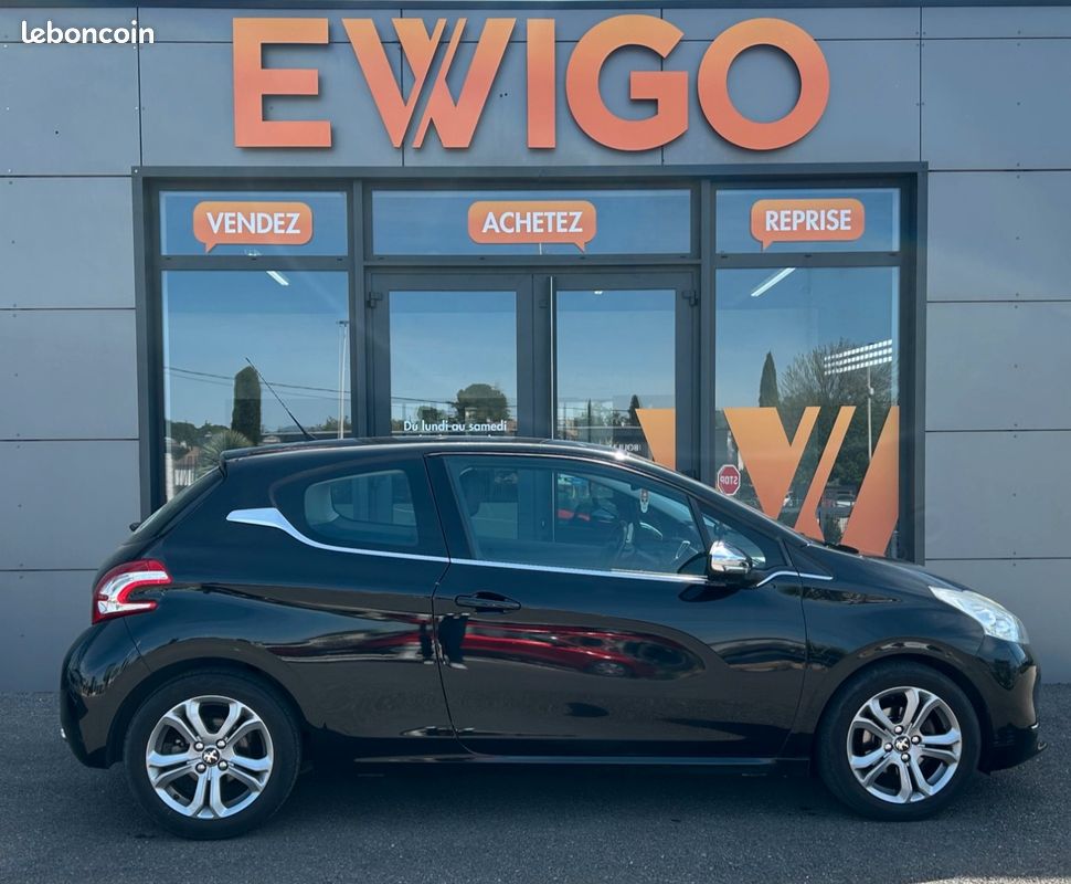 PEUGEOT 208 GENERATION-I 1.6 VTI 120 Ch ALLURE (image 10)