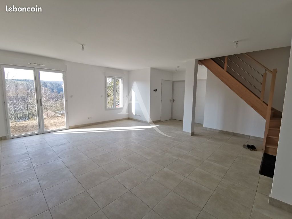 Maison 5 pièces 97 m² · à Oinville-sur-Montcient · 97 m² · 1 501 €/mois
