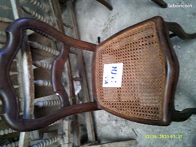 Chaises cannées (image 3)