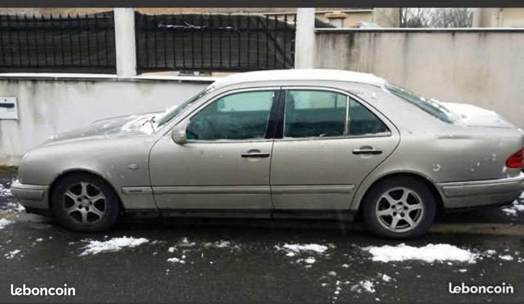 Pièce MERCEDES-BENZ CLASSE E (W210) E 290 E 220 Turbo-D (129Ch de 03/96 au2002
Année : à partir de 1996 jusqu'à 2002 (image 1)