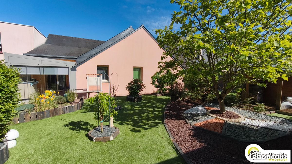 Maison 5 pièces 137 m² · à Pacé · 137 m² · 478 479 €