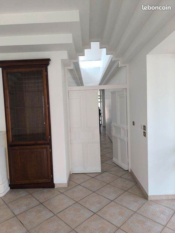 Maison a louer villenave-d'ornon - 5 pièce(s) - 202 m2 - Surfyn