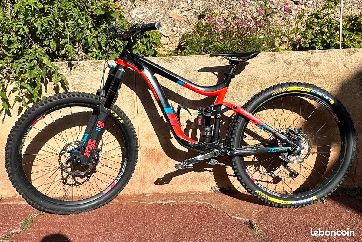 Reign Advanced Giant Reign 2017 Ltd Giant Reign LTD 2017 Vélos