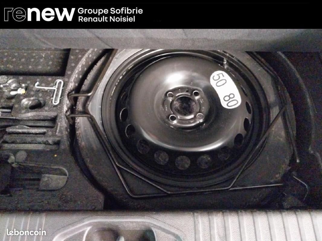 Renault Clio V E-Tech full hybrid 145 ch GSR2 Esprit Alpine (image 21)
