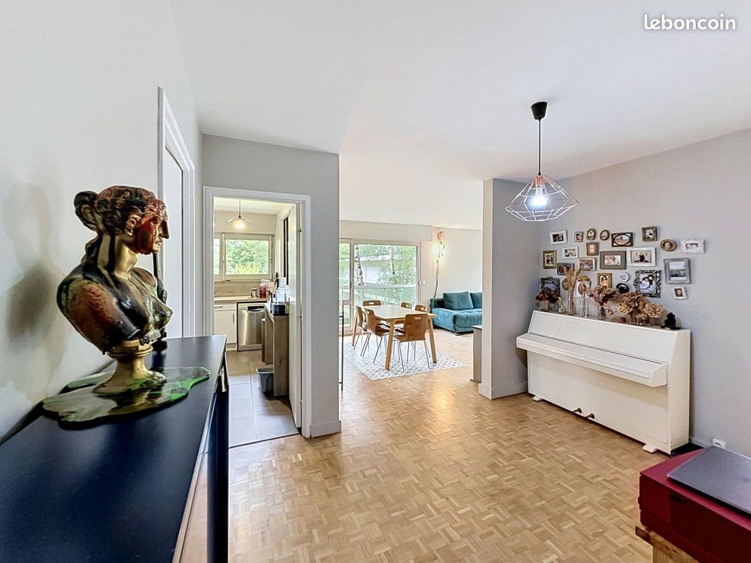 Appartement 5 pièces 109 m² · à Chantilly · 109 m² · 430 000 €