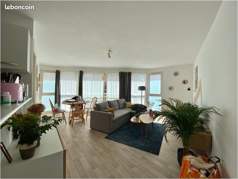 Appartement 2 pièces 48 m² · à La Madeleine · 48 m² · 745 €/mois