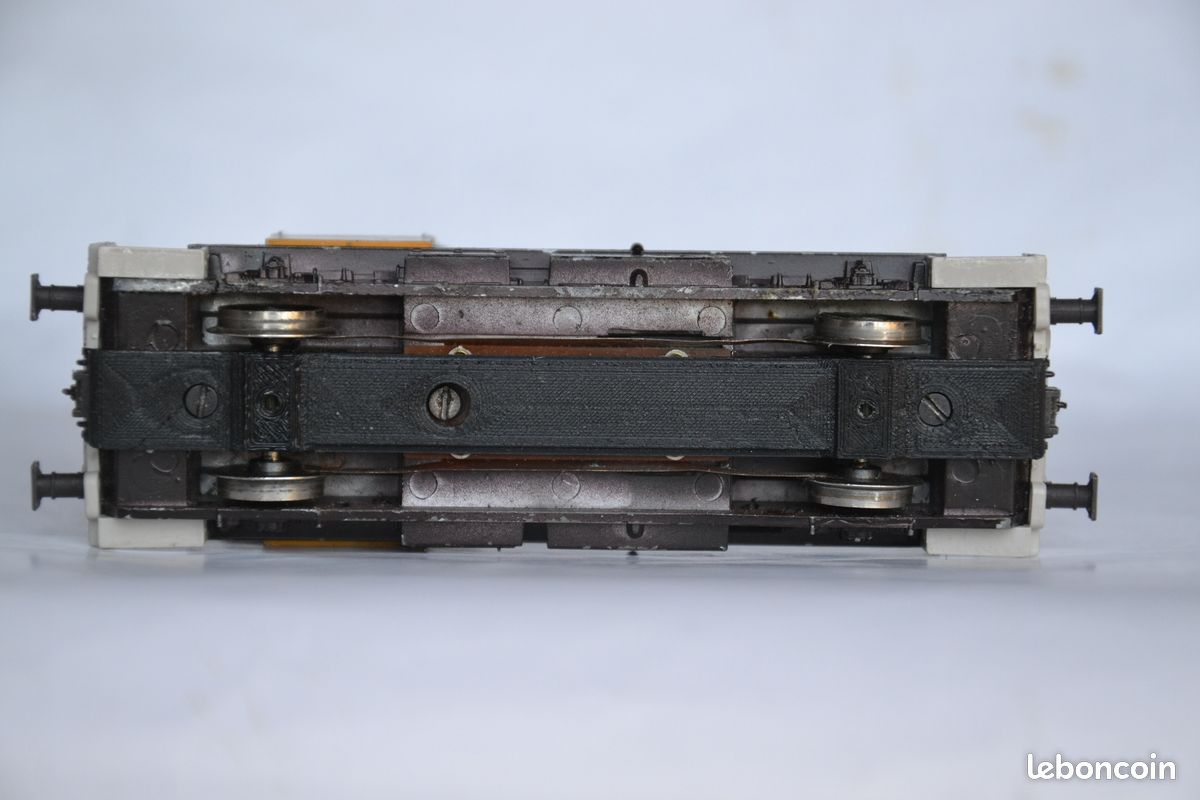 Locotracteur Y 8000 Roco - Modélisme
