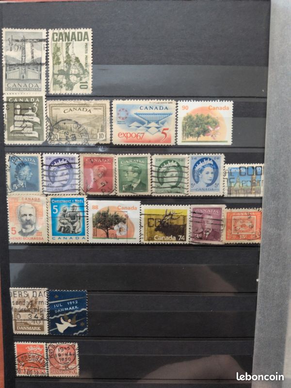 Partout dans le monde. - Collection de timbres