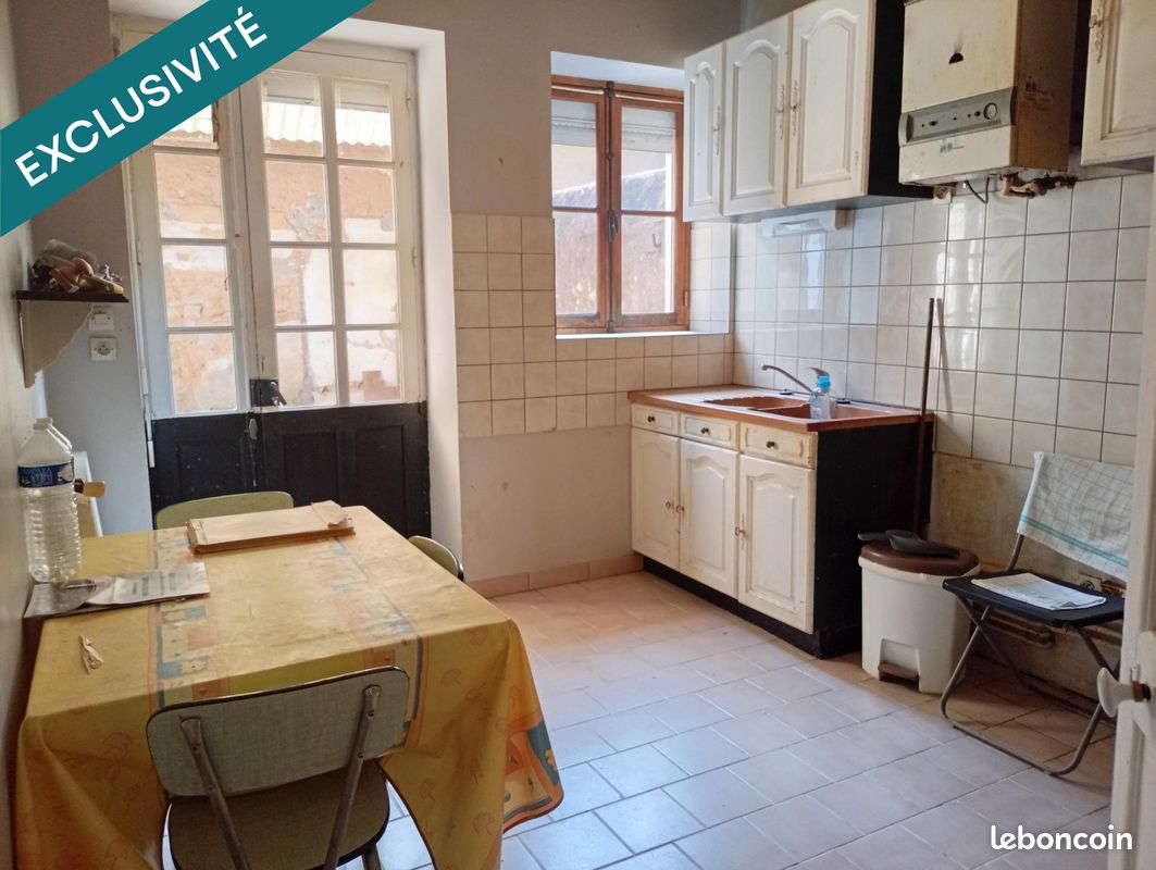 Maison 5 pièces 99 m² · à Montmorillon · 99 m² · 66 000 €