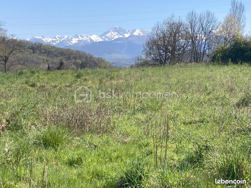 Terrain 1 226 m² Lourdes · 94 499 €