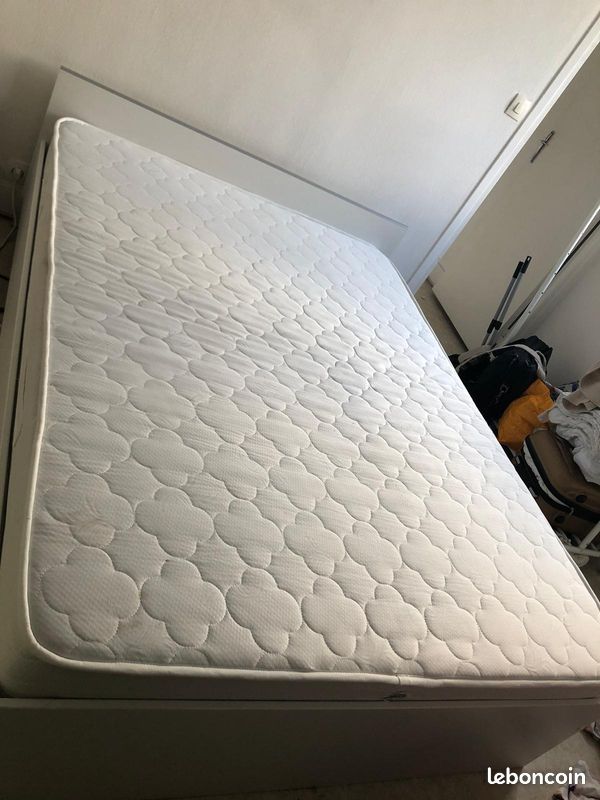 Cadre lit king + sommier + Matelas (image 6)