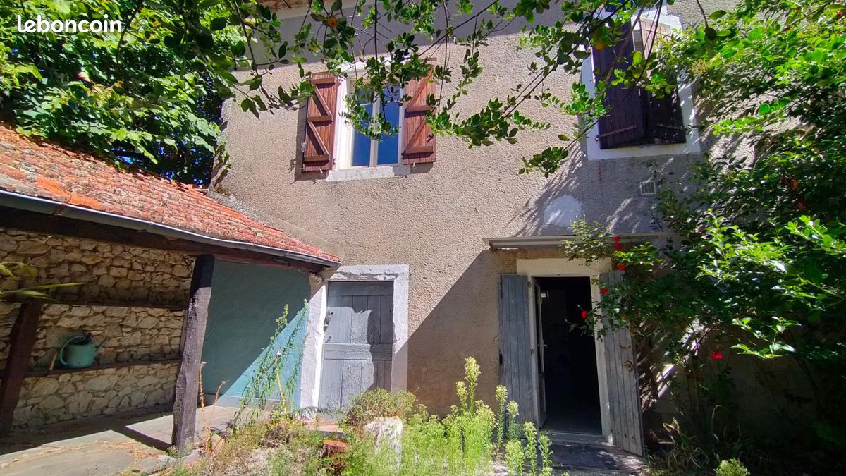 Maison 4 pièces 108 m² · à Castelfranc · 108 m² · 105 000 €
