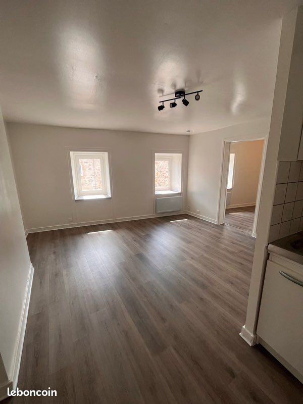 Appartement 2 pièces 34 m² · à Ambert · 34 m² · 330 €/mois