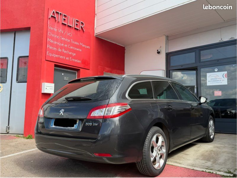 Peugeot 508 2.0 HDI 150 FELINE grande routière, noir, 7 cv, 4 portes, couleur intérieure : noir, première mise en circulation le 05/05/2014, garantie 3 mois extensible 1 ans voir condition (image 1)