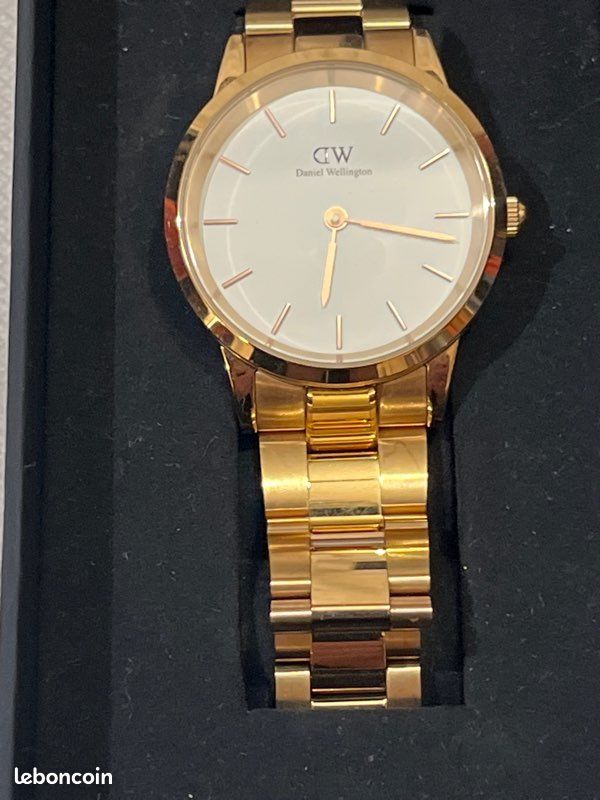 Montre Femme (image 1)