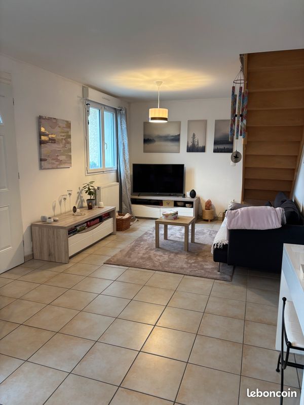 Maison a louer meyzieu - 4 pièce(s) - 85 m2 - Surfyn