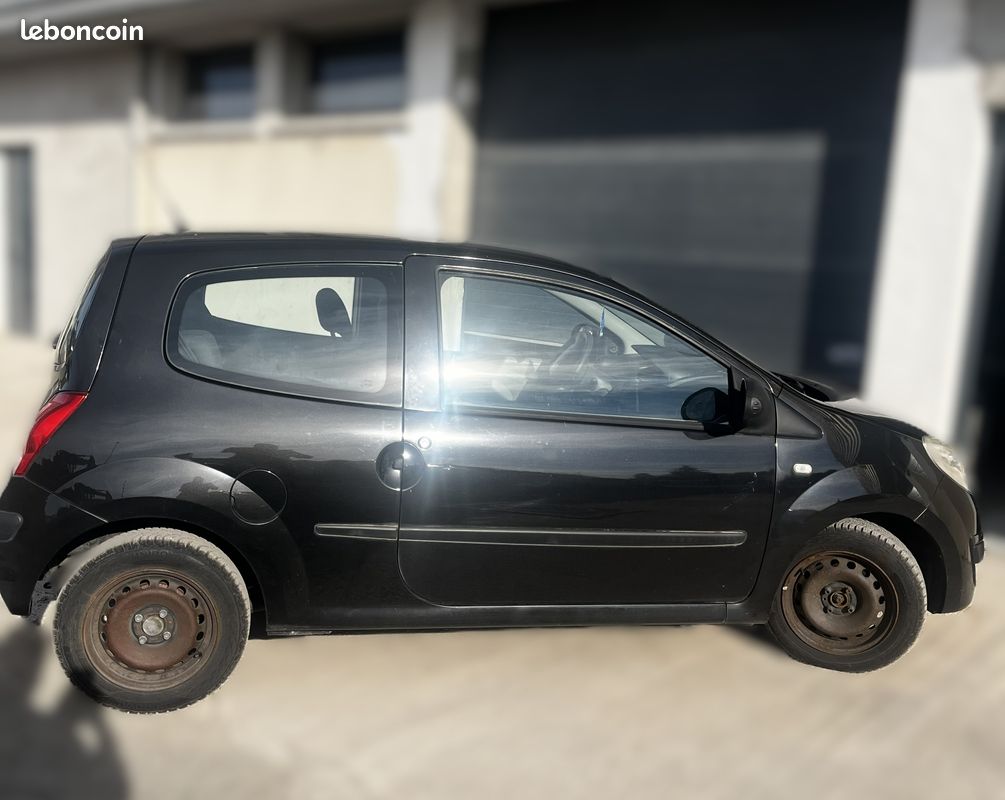 RENAULT TWINGO 2 1.2 60cv noir (image 3)