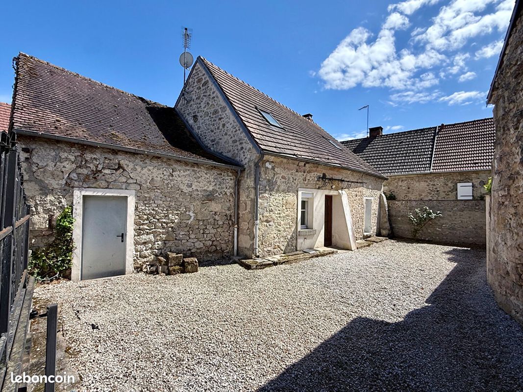 Maison 4 pièces 87 m² · à Braine · 87 m² · 110 000 €