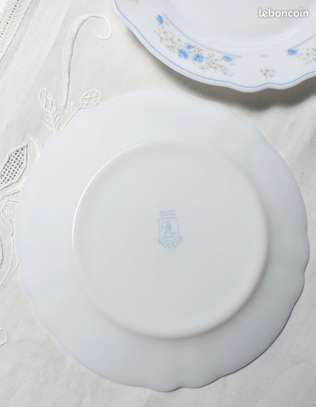 Herend - Assiette de service - Porcelaine - Reine Victoria - 32 cm