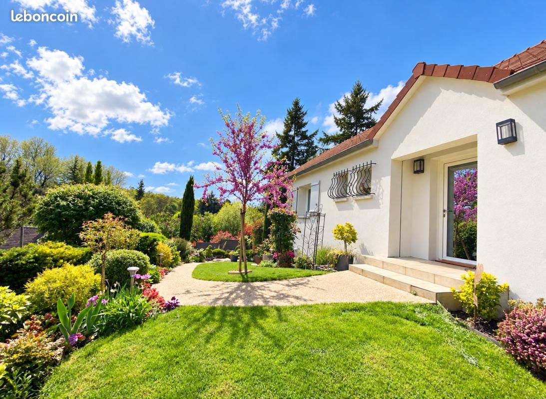 Maison 6 pièces 214 m² · à Septeuil · 214 m² · 499 000 €