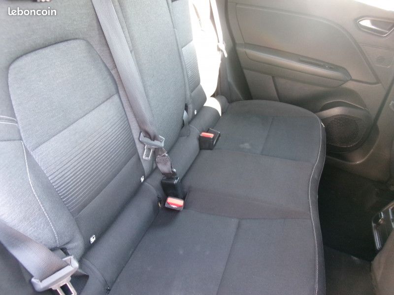 Renault CAPTUR II 1.5 BLUE DCI 115CH BUSINESS (image 11)