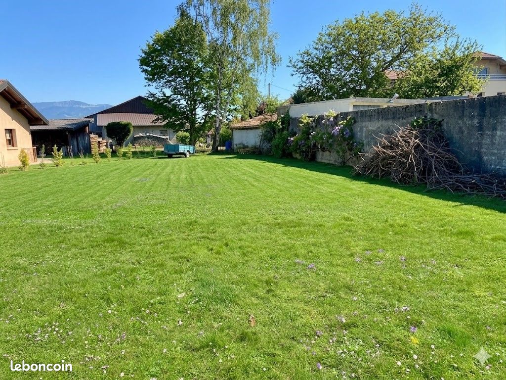 Terrain 608 m² Reignier · à Reignier-Ésery · 260 000 €