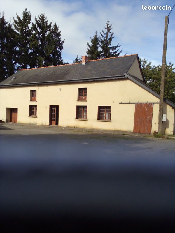 Maison 5 pièces 250 m² · à Langan · 250 m² · 250 000 €