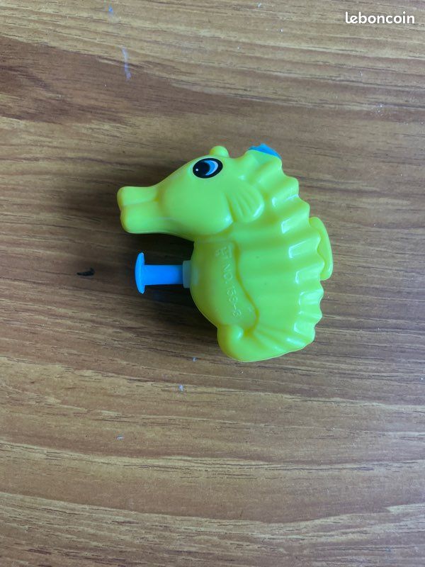 Vend 3 petits animaux pour bain eclabousseurs d’eau en plastiques (image 2)