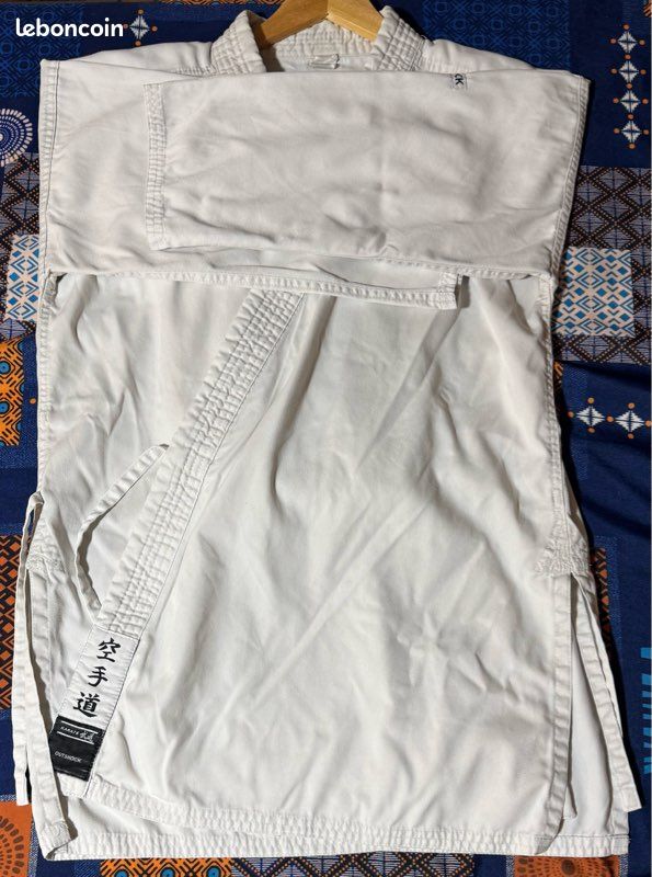 Kimonos, Kumite / Kata / Judoji (image 1)