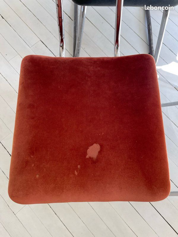 4 chaises vintage, modèle unique (image 5)