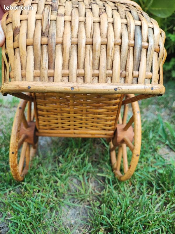 Poussette pour poupée en rotin - Naturel - Livraison incluse - Olli El – Veille sur toi