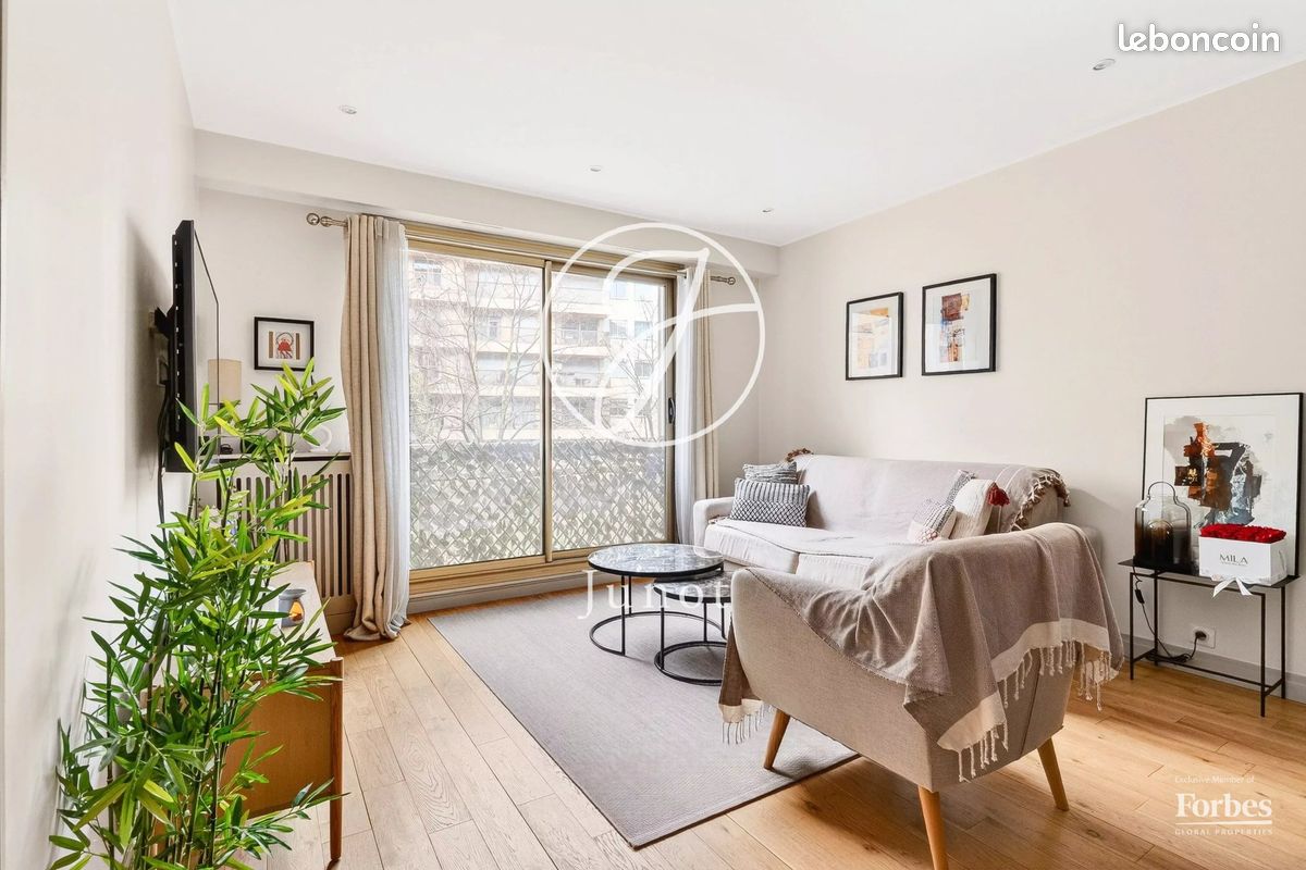 Appartement 2 pièces 54 m² · à Paris · 54 m² · 745 000 €