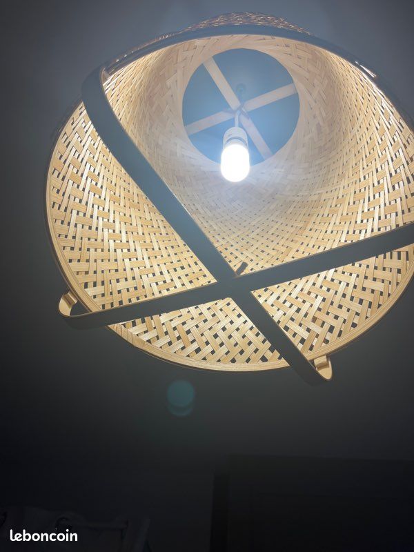 Lustre (image 2)