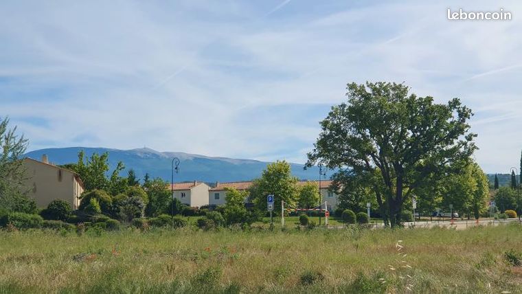 Terrain 430 m² Mazan
