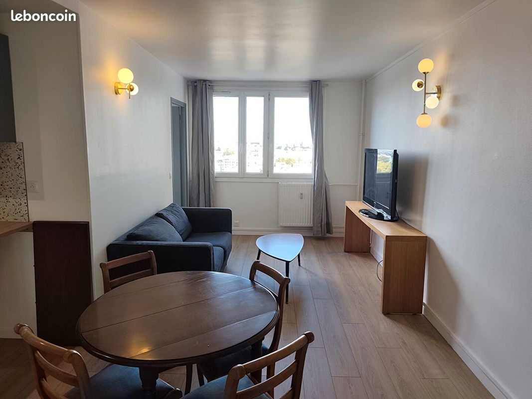 Appartement 4 pièces 68 m² · à Saint-Denis · 68 m² · 650 €/mois