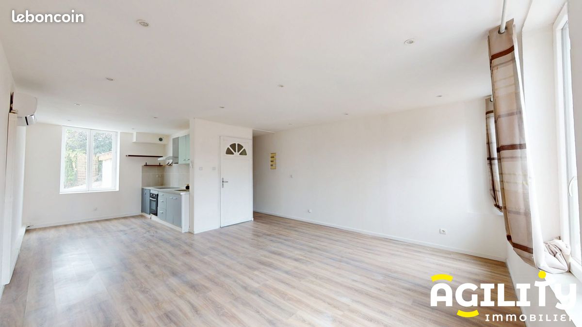 Appartement 3 pièces 79 m² · à Saint-Amand-les-Eaux · 79 m² · 135 000 €