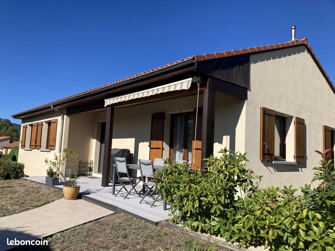 Maison 5 pièces 112 m² · à La Roche-Blanche · 112 m² · 380 000 €