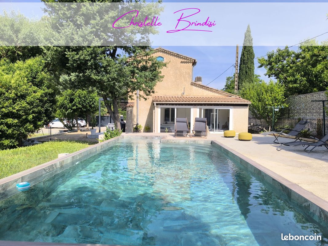 Maison 4 pièces 127 m² · à Saint-Zacharie · 127 m² · 612 000 €