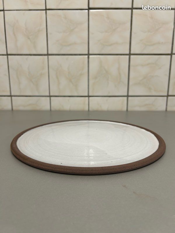 Divers assiettes (image 4)
